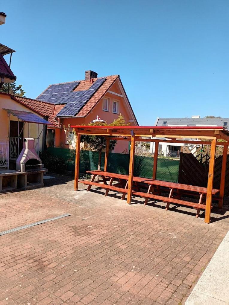 Pensjonat Jagodka Trzęsacz Exteriör bild
